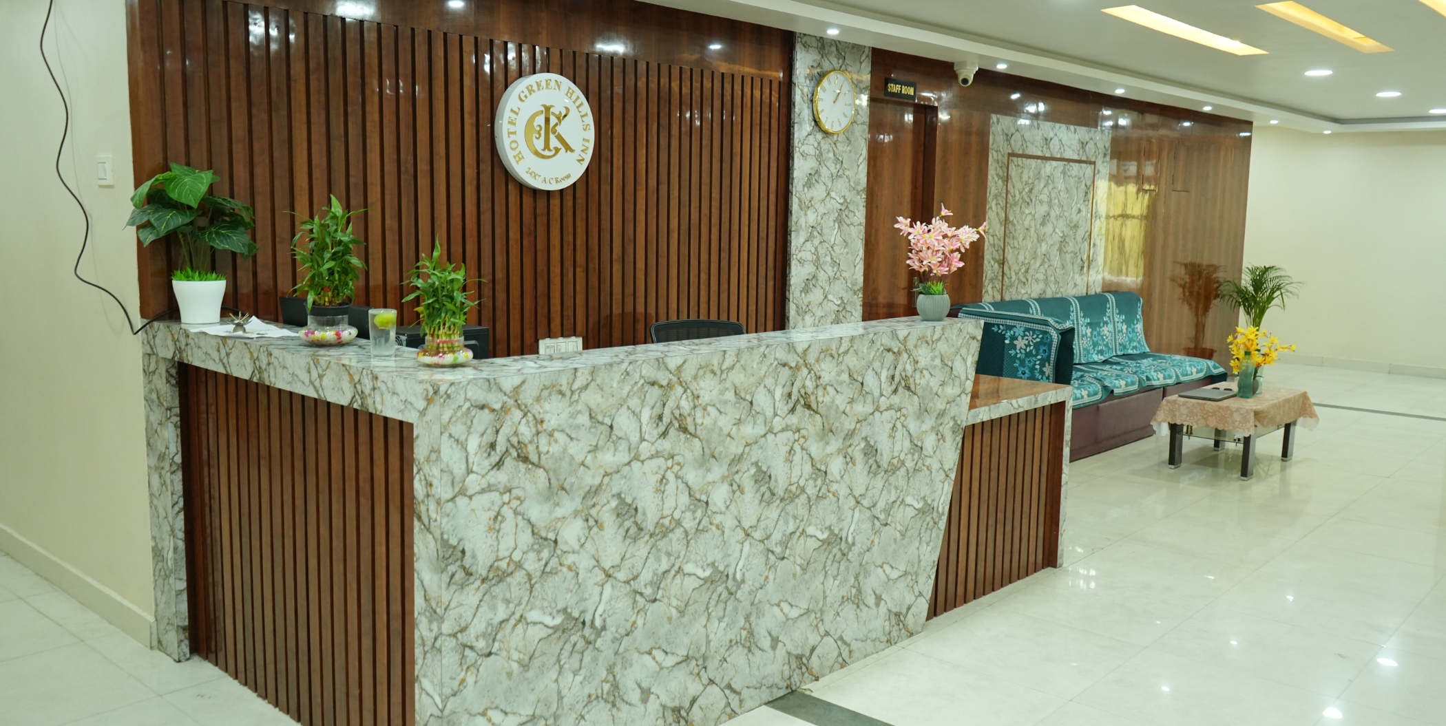 hotel green hills png 2